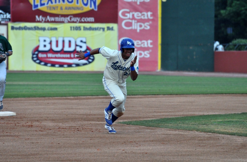 Alfredo Escalera Clubhouse Conversation